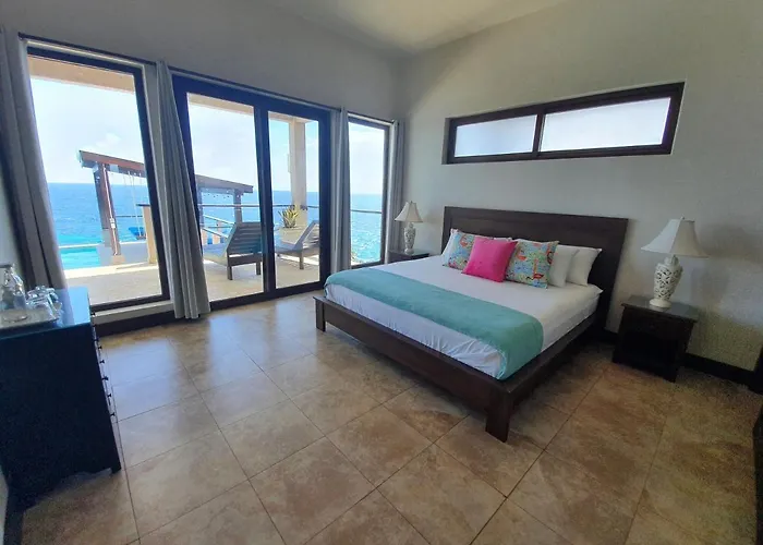 Fishers Landing Boutique Hotel